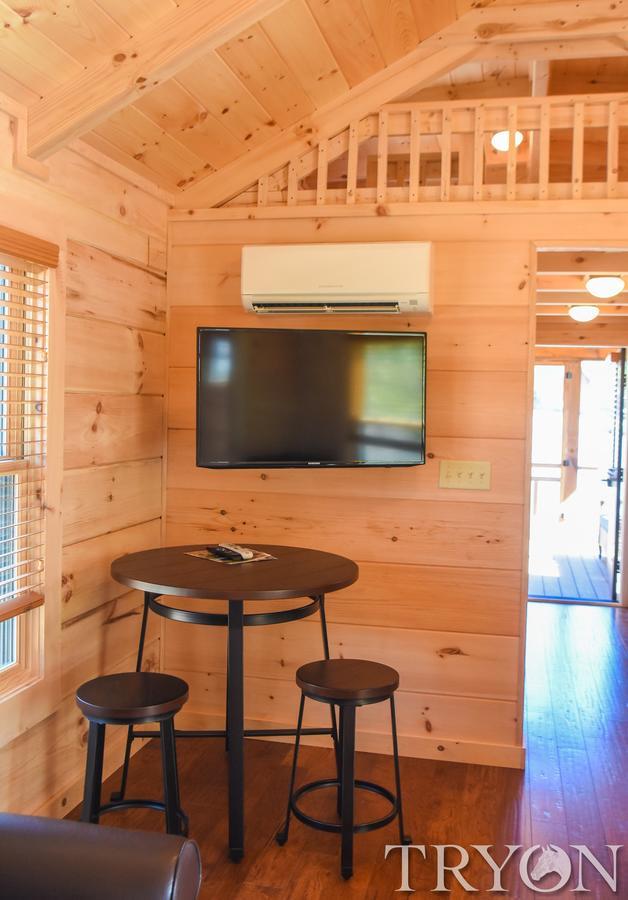 Tryon Resort Mill Spring Екстер'єр фото